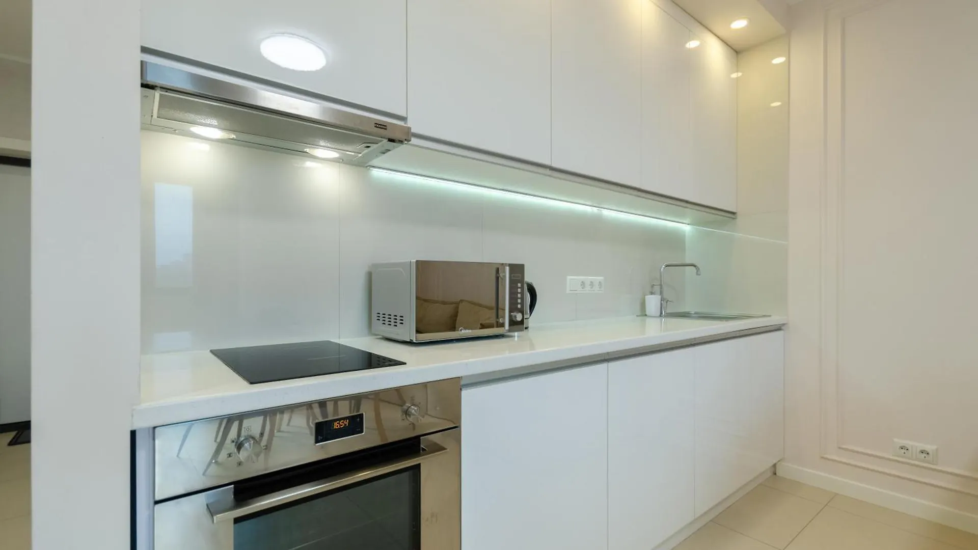 Petrovdom Apartments 13-141 In Rc New York Concept House, 74 Antonovycha Street Kyiv Ukraine